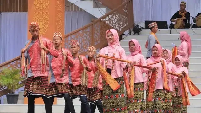 Tari Bujangtan Budamping, Gema Kepahlawanan dalam Gerak Nan Penuh Makna dari Tanah Lampung