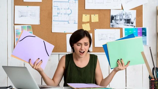 Ciri-Ciri Pekerjaan Mulai Menggerogoti Kesehatan Mental Anda