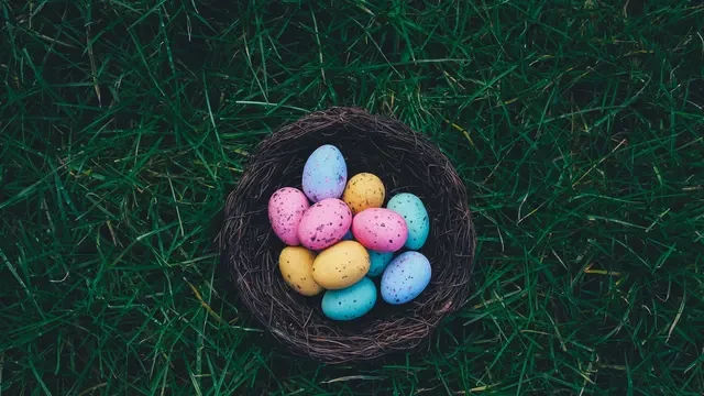 Kenapa Paskah Identik dengan Telur dan Kelinci? Ini Sejarahnya