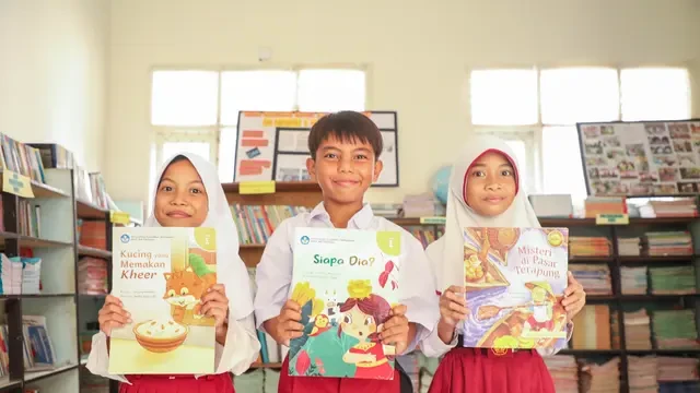 Rayakan Semangat Kemerdekaan, BRI Peduli Dorong Pendidikan Berkualitas Lewat Program Liter...