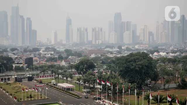 Pria Ekspatriat Keluhkan Polusi Udara Jakarta Makin Memburuk, Minta Event Lari Dibatalkan