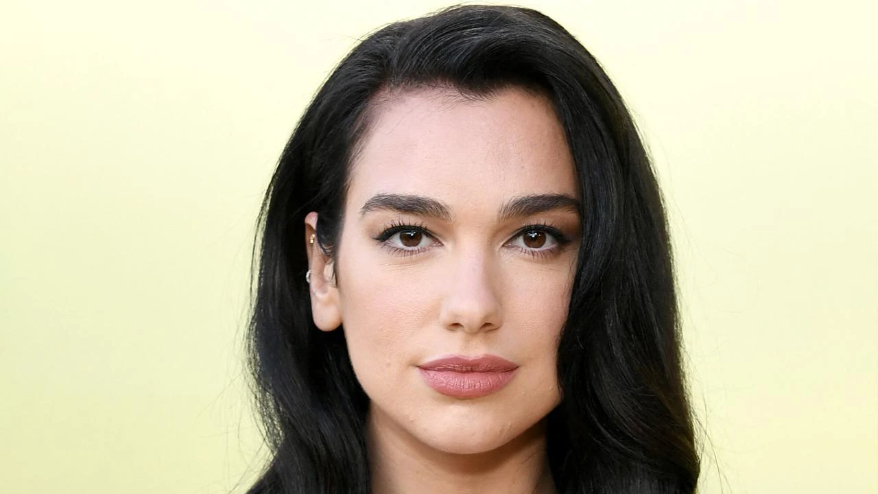 Dua Lipa Gugat Samsung Rp 240 Miliar, Gara-Gara Detail Kecil di Kotak TV