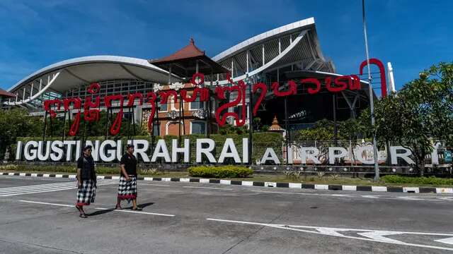 Cuaca Buruk, 7 Penerbangan Batal Mendarat di Bandara Ngurah Rai Bali