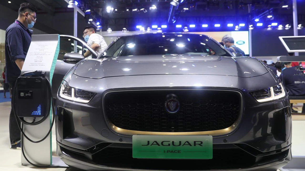 Jarak Tempuh EV Berkurang, Pemerintah China Mulai Selidiki Praktik Battery Locking