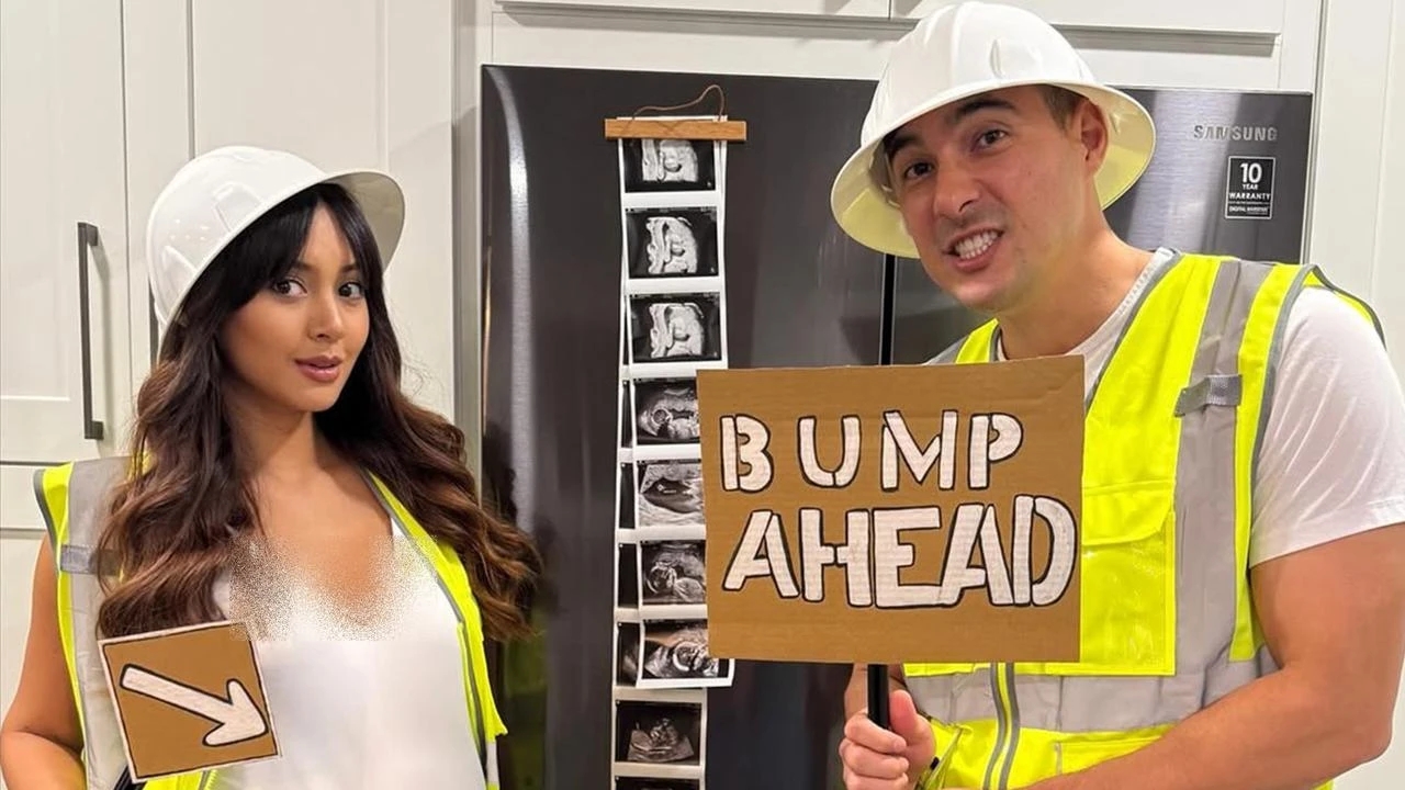 6 Pesona Aurelie Moeremans Pamer Baby Bump, Tampil Glowing dan Menawan