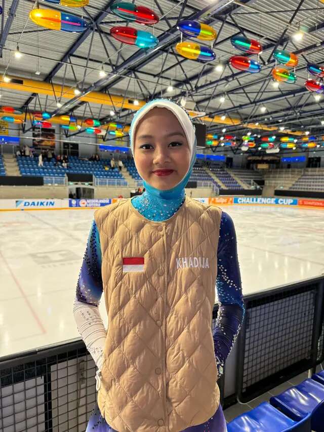 Malaika Khadija Fatiha Tembus 7 Besar Kompetisi Ice Skating di Eropa, Satu-satunya Wakil A...