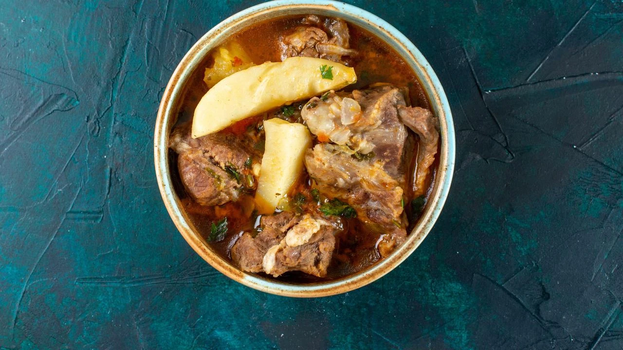 Daging Sapi Kurban Enaknya Dimasak Apa? Ini 15 Rekomendasinya