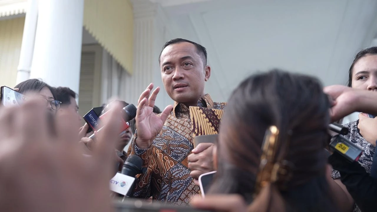Rupiah Tembus 18.000, Istana Buka Suara