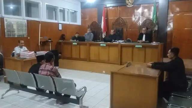 Vonis Ringan Pelaku Pembunuhan Bocah SMP di Garut, Keluarga Korban Meradang