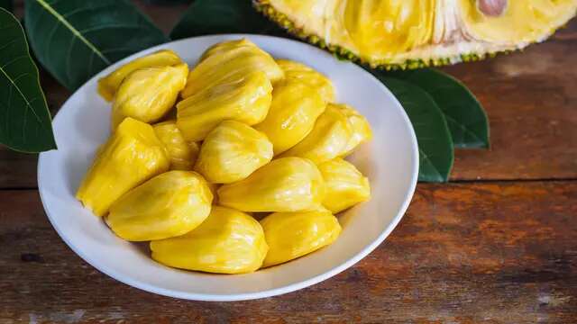 Menjelajahi Ragam Varian Kuliner dari Olahan Buah Nangka