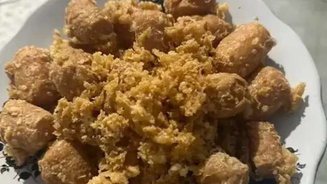 3 Resep Sosis Kopong Kriuk yang Viral untuk Temani Santai di Libur Nataru