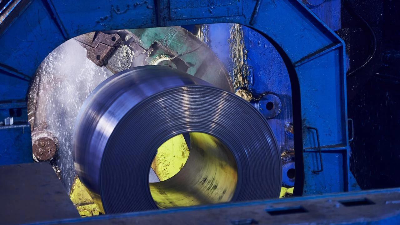 Krakatau Steel Gandeng Hebei International Trade Group, Perkuat Industri Baja Nasional