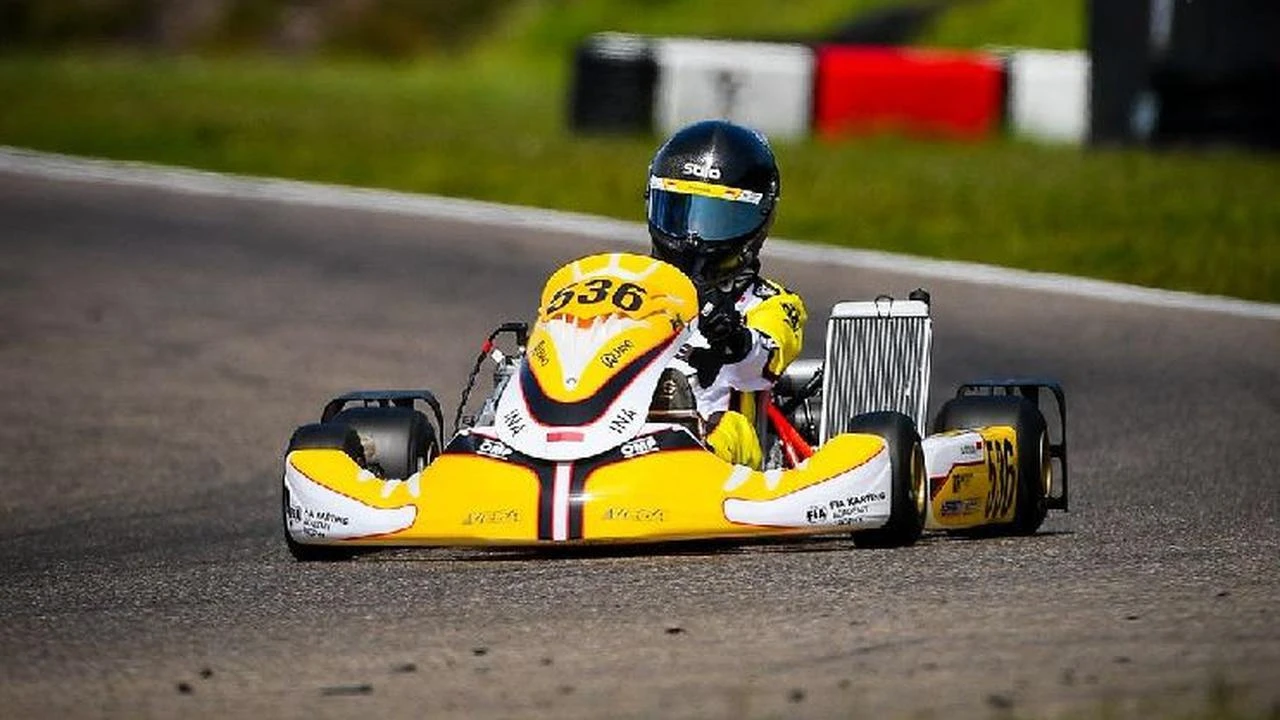 Pembalap Muda Ini Curi Perhatian di Balap Karting