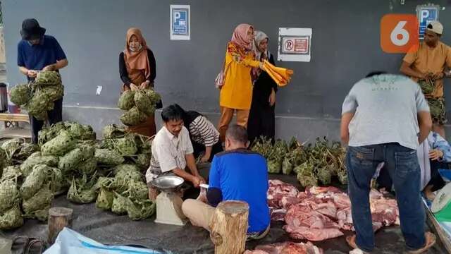 Ecokurban di DLH Kota Palu, Tas Berbahan Daun Kelapa Gantikan Plastik sebagai Kemasan Dagi...