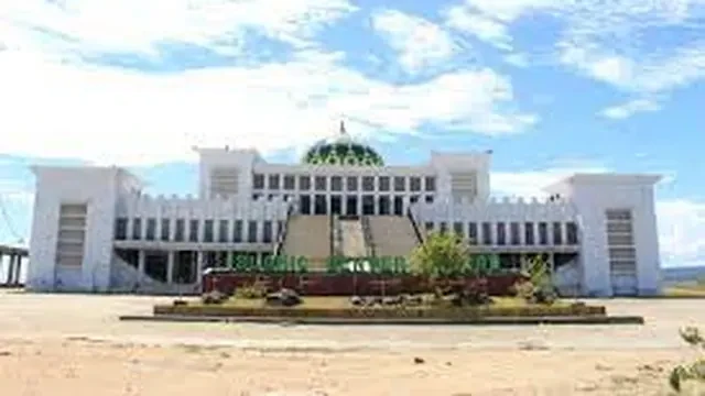Pantai Kamali, Destinasi Wisata Alam di Jantung Kota Baubau