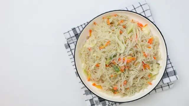 Intip Rahasia Memasak Bihun Supaya Tahan Lama