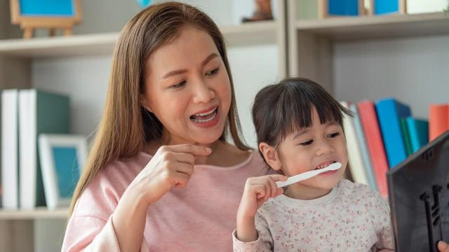 10 Kebiasaan Penting untuk Menjaga Gigi dan Mulut Tetap Sehat