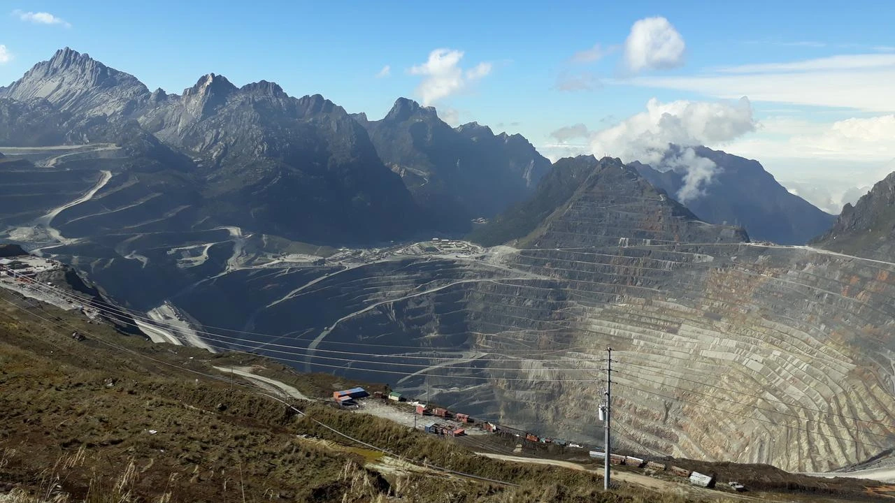 Bahlil Dorong Amman Pasok Konsentrat Tembaga ke Freeport Indonesia