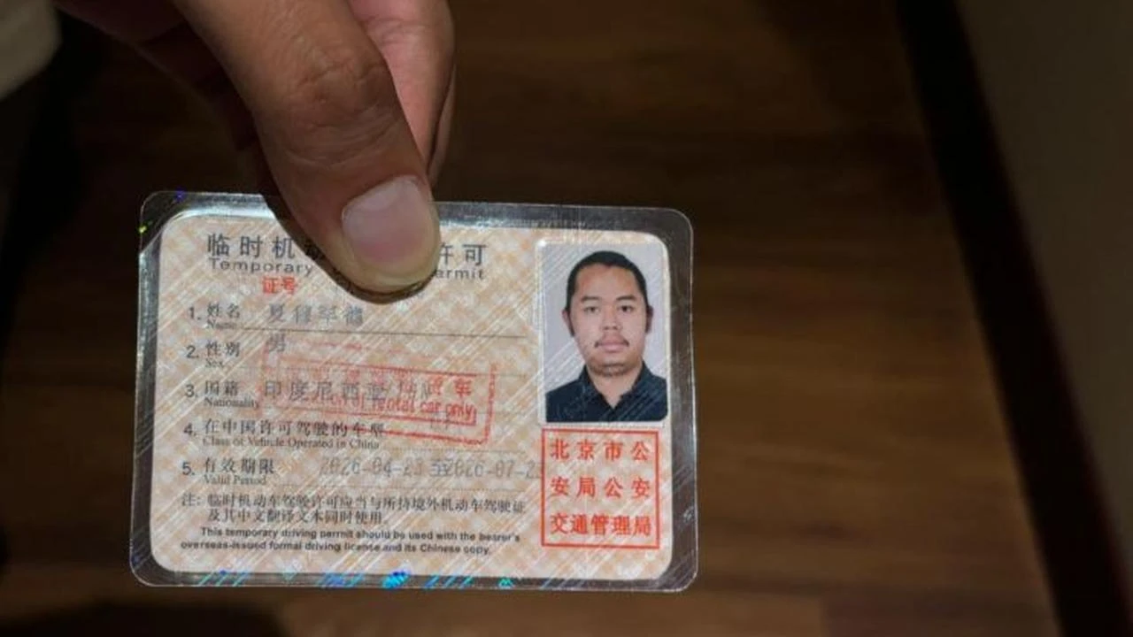 Laporan Liputan6.com dari Beijing: Begini Cara Bikin SIM Sementara di China