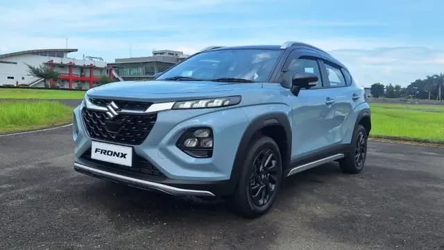 Suzuki Fronx Berdimensi Kompak, Radius Putarnya Terkecil di Kelasnya