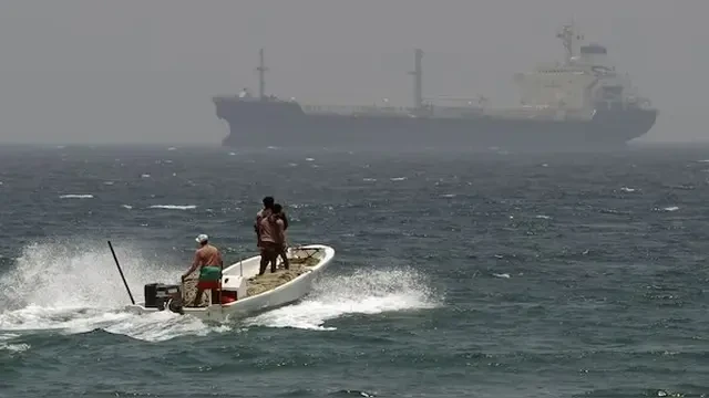 Penutupan Selat Hormuz Bisa Picu Inflasi Global dan Perang Dunia ke-3, Indonesia Waspada!