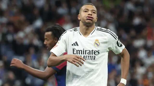 Kylian Mbappe Loyo, Real Madrid Minta Bantuan Sosok Tak Terduga