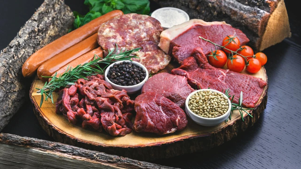Tips Memasak Daging Sapi agar Empuk, Bernutrisi, dan Tidak Bau ala Profesional