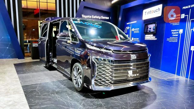 Rem Parkir Elektrik Berpotensi Masalah, Toyota Recall Voxy