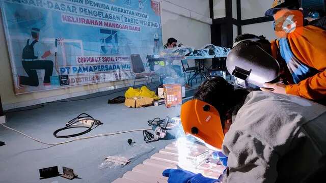 Tingkatkan SDM Puluhan Pemuda Manggar Baru Ikuti Pelatihan Basic Welding