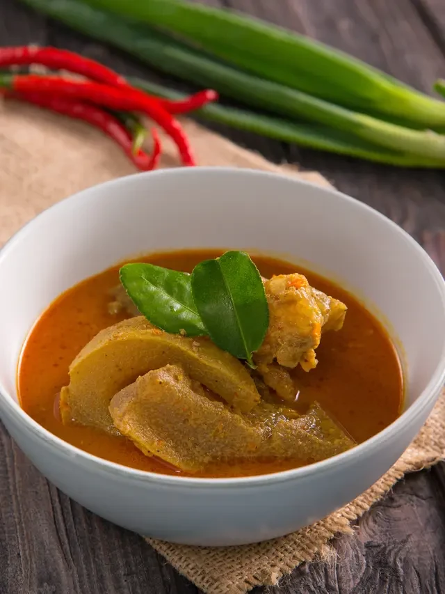 Mengintip Nikmatnya Kuliner Kikil Sapi Pak Riduwan di Sidoarjo