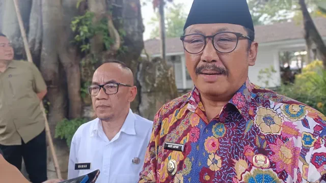 Bupati Sukabumi Jawab Kritikan Kasus Kematian Raya: Cacingan Akut dan Pola Asuh Salah