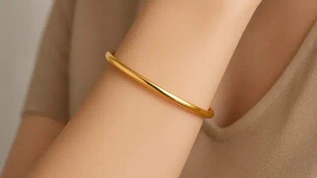 Gelang Cantik untuk Pergelangan Tangan Kecil, Panduan Memilih Tanpa Kehilangan Gaya