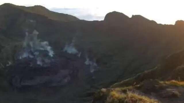 Gunung Awu Siaga, Warga Diminta Tak Beraktivitas Radius 5 Km