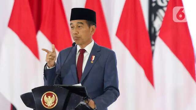 Besarkan Industri Halal, Jokowi Resmikan Kawasan Indonesia Islamic Financial Center