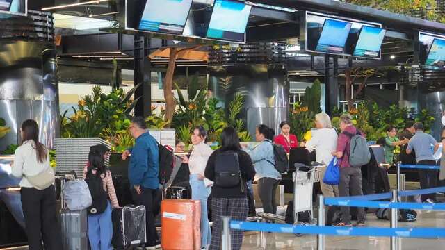 Puncak Libur Nataru, Bandara Soetta Layani 188 Ribuan Orang