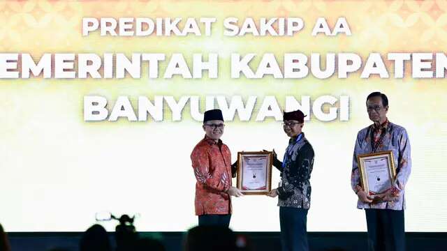 Banyuwangi Jadi Satu-satunya Kabupaten di Indonesia yang Raih Predikat AA SAKIP dari Kemen...