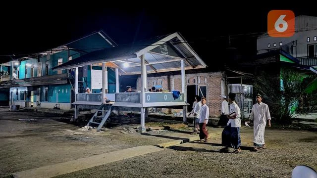 Sepotong Ikan di Balik Bantal, Cerita Ulama Aceh tentang Kenyataan Hidup Anak Yatim