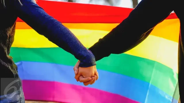 Bikin Resah Warga, Polisi Buru Admin Grup Facebook Gay Tuban Lamongan Bojonegoro