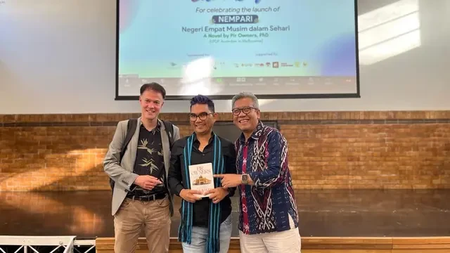 Awardee LPDP di Melbourne Rilis Novel, Dipuji Sandiaga Uno