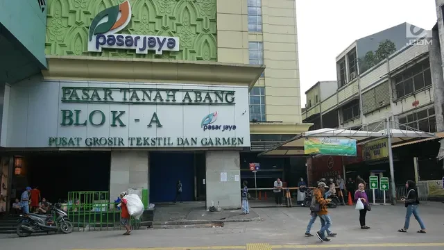 15 Rekomendasi Tempat Makan Enak di Pasar Tanah Abang, Destinasi Isi Perut Setelah Belanja