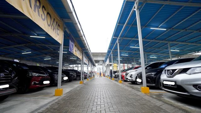 Tidak Semua Orang Kaya Suka Membeli Mobil Baru, Ini Contohnya