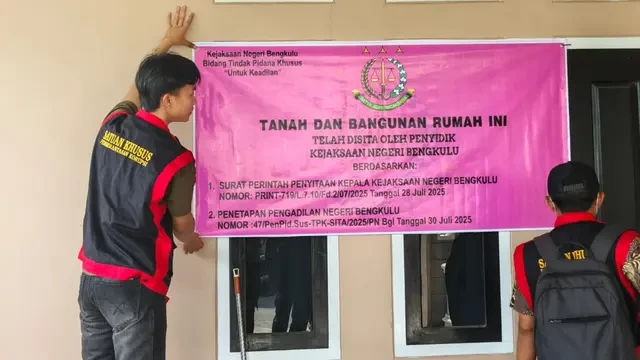 Bobol Kas Rp6,7 Miliar untuk Judi Online, Rumah Eks Petinggi Bank BUMD Disita