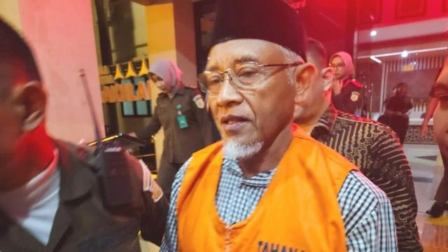 Mantan Bupati Sleman Sri Purnomo Ditahan Kasus Korupsi Dana Hibah Pariwisata