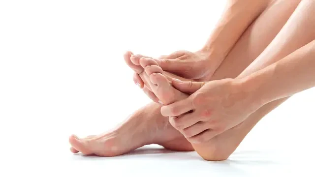 Apa Itu Diabetic Foot? Luka Kaki Akibat Diabetes Tak Terkontrol yang Bisa Berujung Amputas...