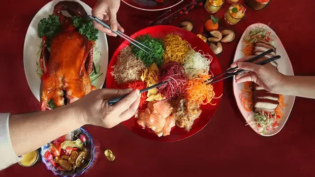 12 Makanan Khas Imlek Pembawa Keberuntungan, Untuk Kekayaan Hingga Umur Panjang