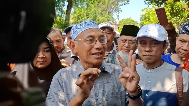 Bertemu Jokowi, TPUA Gagal Lihat Ijazah Aslinya