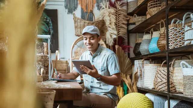 Menguak Peran Digitalisasi dalam Mendorong UMKM Naik Kelas