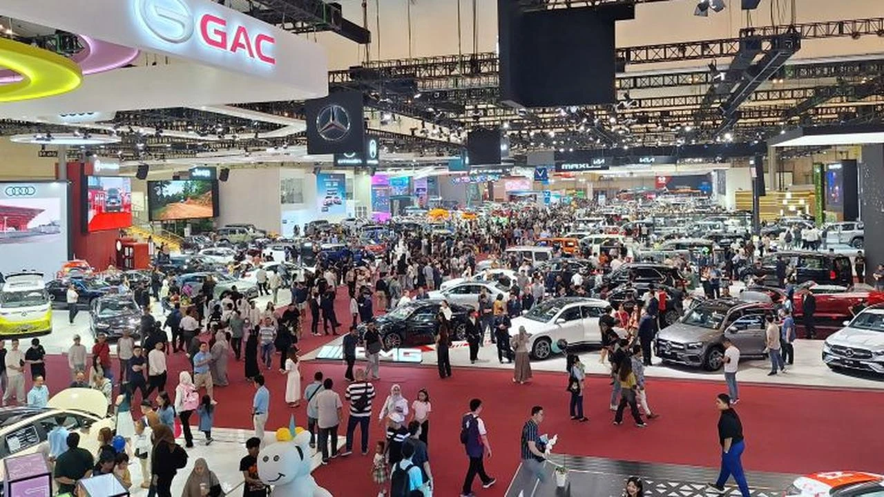 Gaikindo Optimistis Penjualan Mobil 2026 Tetap Tumbuh Meski Dolar Naik