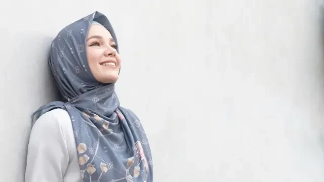 Sudah Pernah Naik Haji, Kenapa Dewi Sandra Sebut Kembali Gagal Berangkat Haji?
