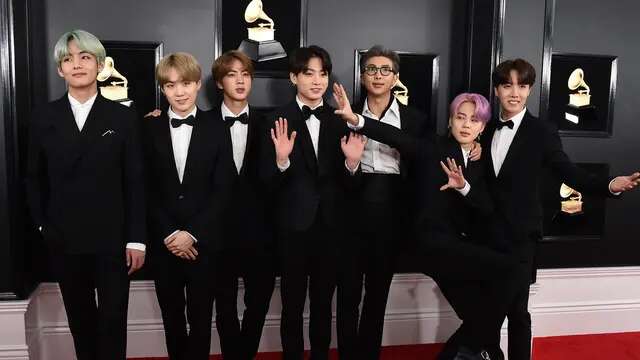 6 Serial Netflix Ini Direkomendasikan oleh Member BTS, Wajib Ditonton!